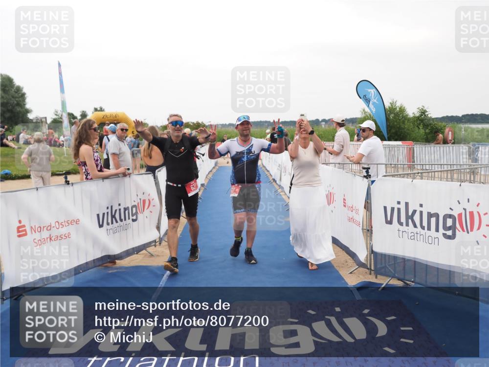 22.06.2025 - Viking Triathlon MichiJ http://msf.ph/oto/8077200 22.06.2025 15:54:46 Ziel 627 meine-sportfotos.de