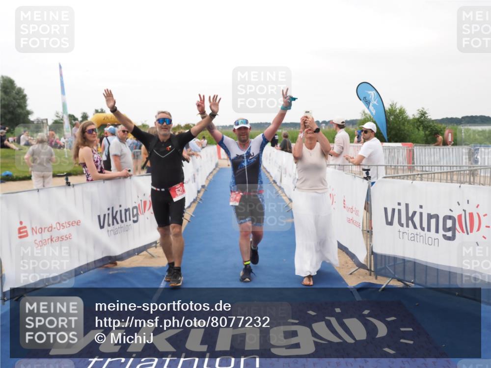 22.06.2025 - Viking Triathlon MichiJ http://msf.ph/oto/8077232 22.06.2025 15:54:46 Ziel 627 meine-sportfotos.de