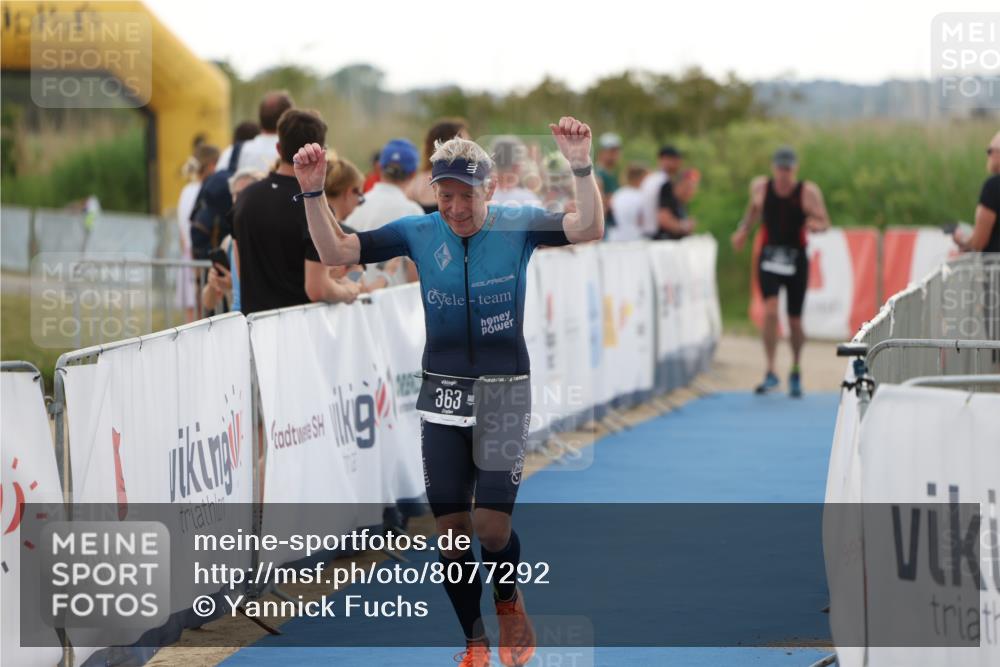 22.06.2025 - Viking Triathlon Yannick Fuchs http://msf.ph/oto/8077292 22.06.2025 16:27:24 Ziel 308, 363 meine-sportfotos.de