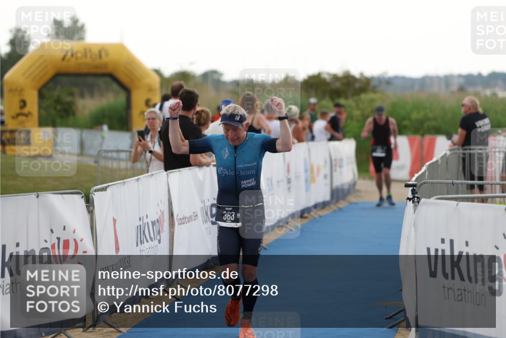 22.06.2025 - Viking Triathlon Yannick Fuchs http://msf.ph/oto/8077298 22.06.2025 16:27:24 Ziel 308, 363 meine-sportfotos.de