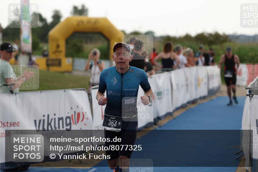 22.06.2025 - Viking Triathlon Yannick Fuchs http://msf.ph/oto/8077325 22.06.2025 16:27:25 Ziel 308, 363 meine-sportfotos.de