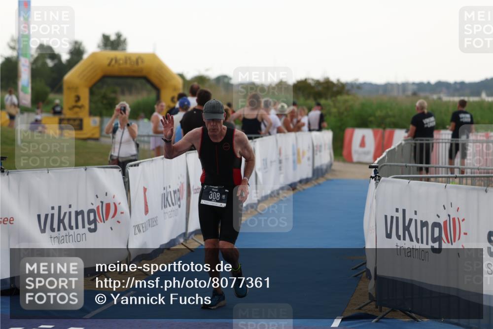 22.06.2025 - Viking Triathlon Yannick Fuchs http://msf.ph/oto/8077361 22.06.2025 16:27:30 Ziel 308, 363 meine-sportfotos.de