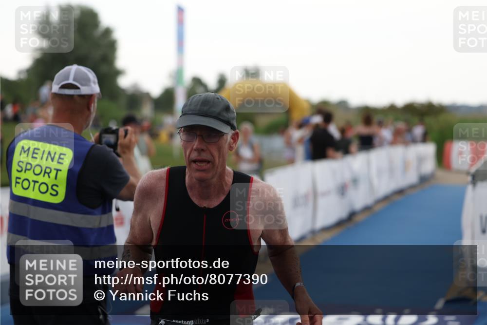 22.06.2025 - Viking Triathlon Yannick Fuchs http://msf.ph/oto/8077390 22.06.2025 16:27:32 Ziel 308 meine-sportfotos.de