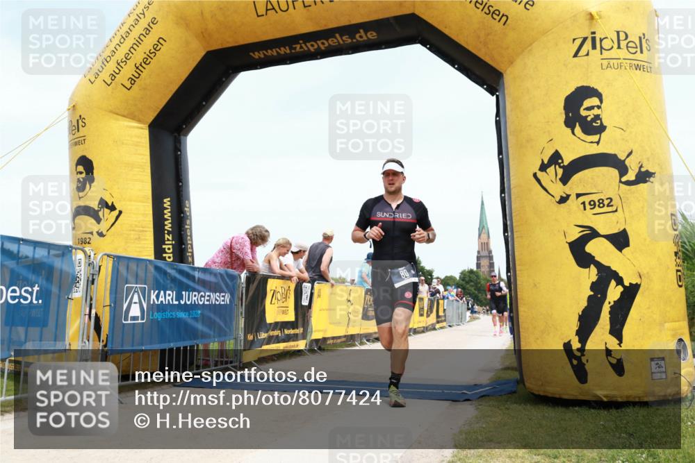 22.06.2025 - Viking Triathlon H.Heesch http://msf.ph/oto/8077424 22.06.2025 14:27:22 Laufen 80 meine-sportfotos.de