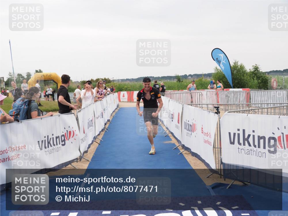 22.06.2025 - Viking Triathlon MichiJ http://msf.ph/oto/8077471 22.06.2025 16:02:46 Ziel 102 meine-sportfotos.de