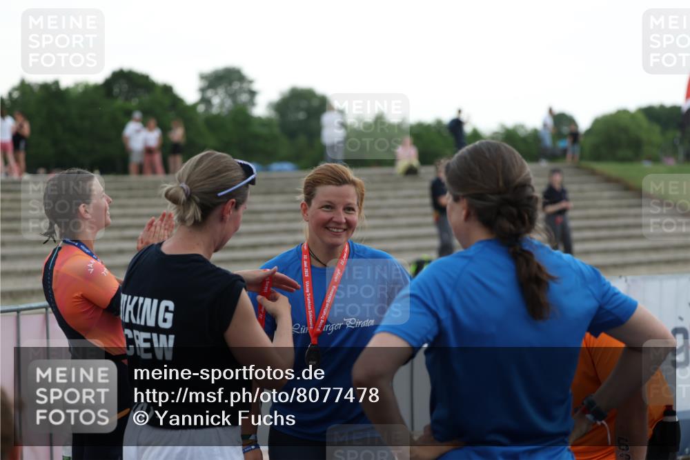 22.06.2025 - Viking Triathlon Yannick Fuchs http://msf.ph/oto/8077478 22.06.2025 16:28:02 Ziel  meine-sportfotos.de