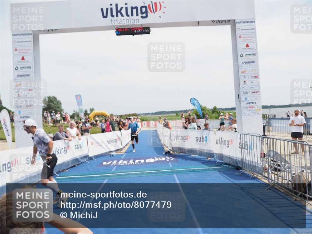 22.06.2025 - Viking Triathlon MichiJ http://msf.ph/oto/8077479 22.06.2025 14:04:20 Ziel 1, 414 meine-sportfotos.de