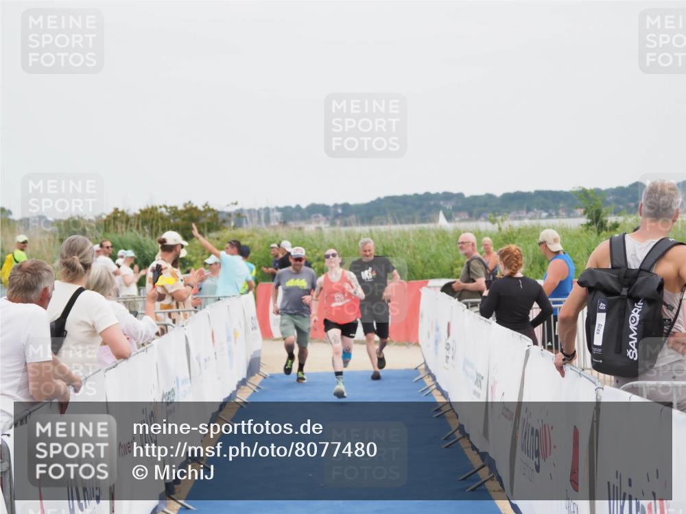 22.06.2025 - Viking Triathlon MichiJ http://msf.ph/oto/8077480 22.06.2025 14:35:59 Ziel 620 meine-sportfotos.de