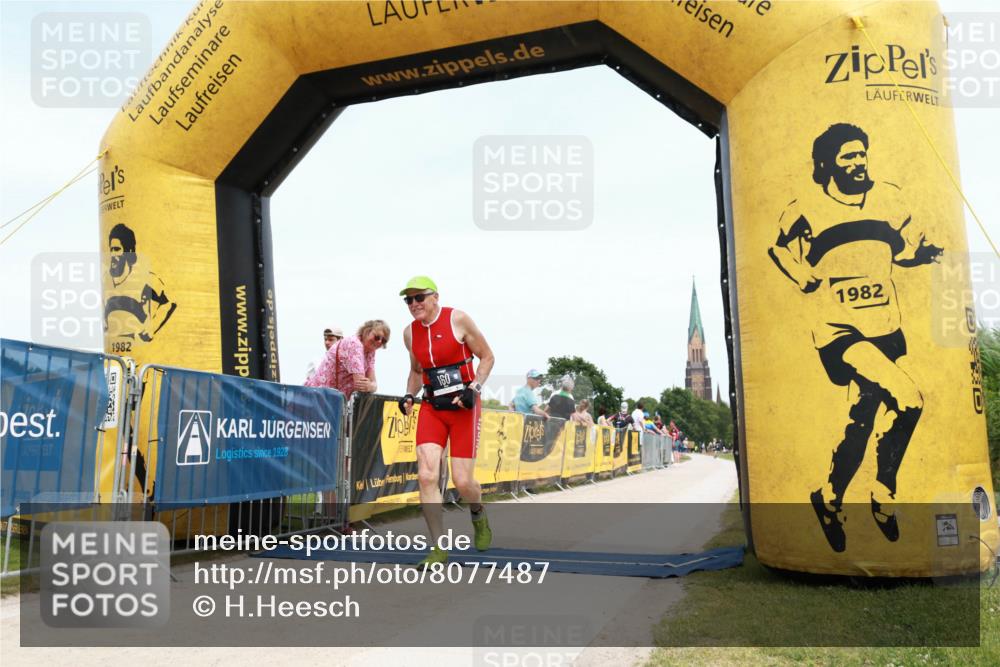 22.06.2025 - Viking Triathlon H.Heesch http://msf.ph/oto/8077487 22.06.2025 14:28:13 Laufen 160 meine-sportfotos.de