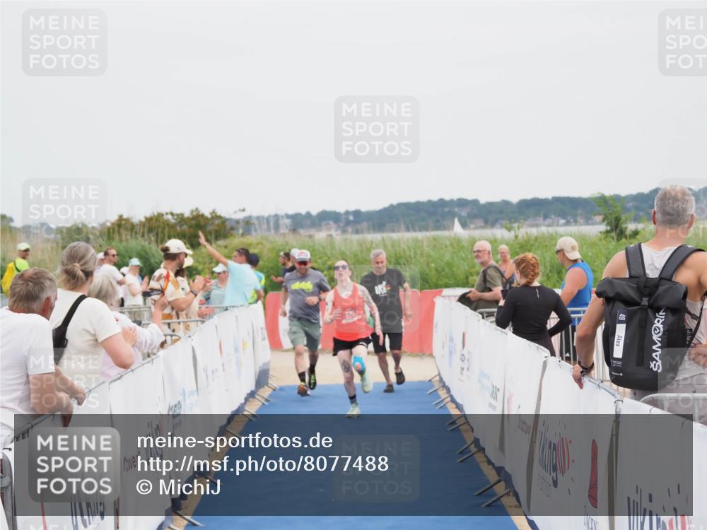 22.06.2025 - Viking Triathlon MichiJ http://msf.ph/oto/8077488 22.06.2025 14:35:59 Ziel 620 meine-sportfotos.de