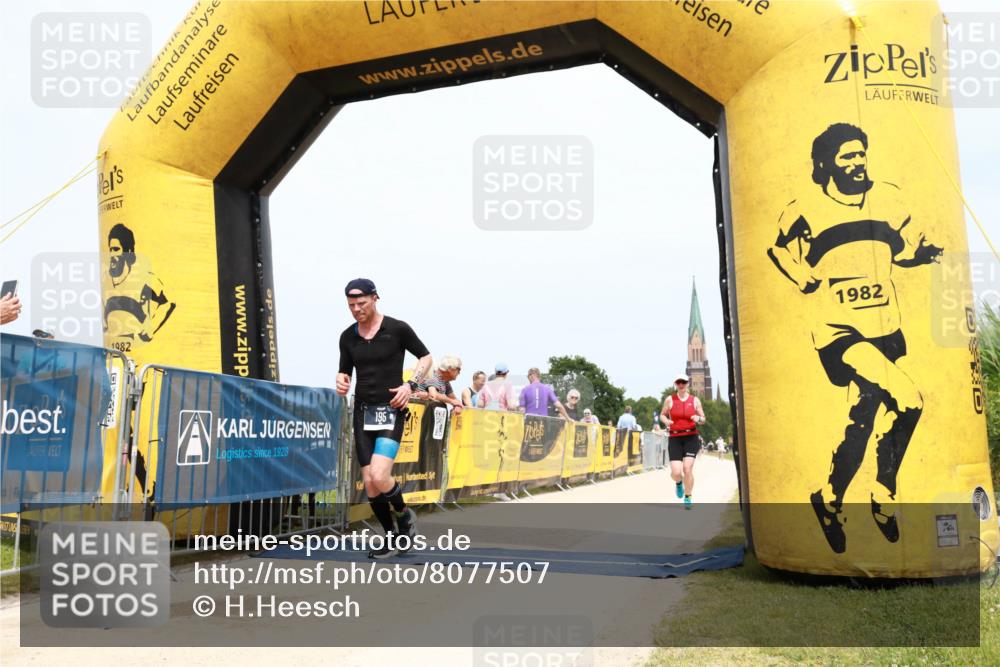 22.06.2025 - Viking Triathlon H.Heesch http://msf.ph/oto/8077507 22.06.2025 15:14:56 Laufen 195, 197, 336 meine-sportfotos.de