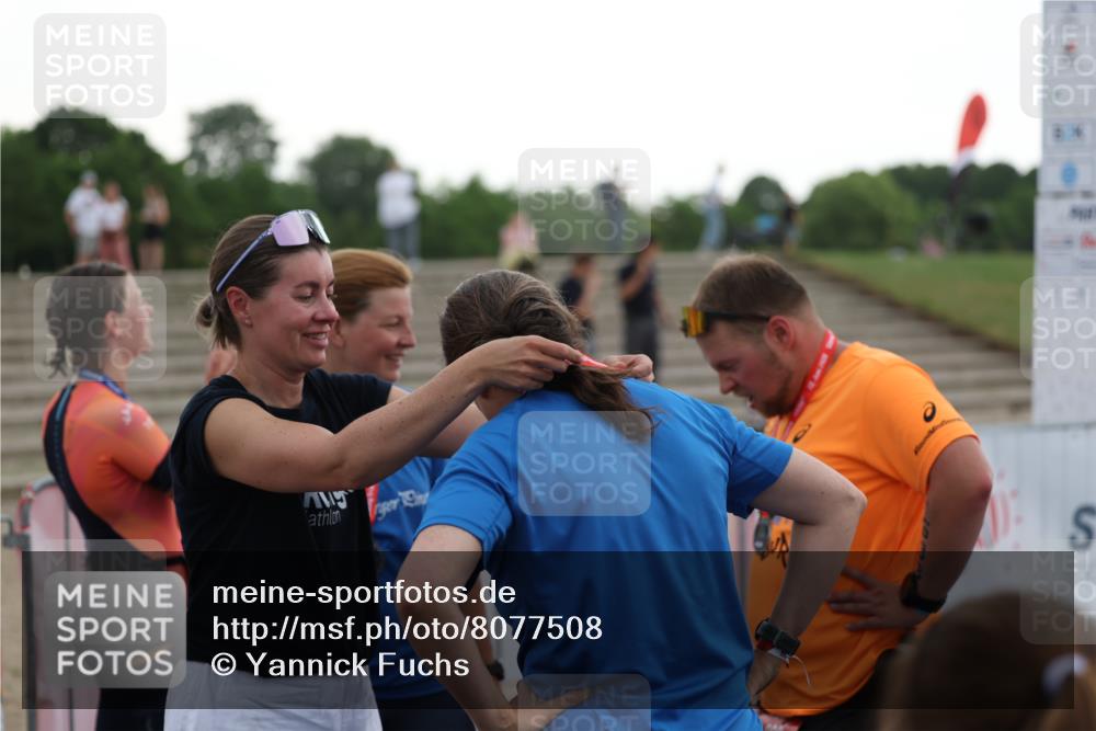 22.06.2025 - Viking Triathlon Yannick Fuchs http://msf.ph/oto/8077508 22.06.2025 16:28:04 Ziel 31 meine-sportfotos.de