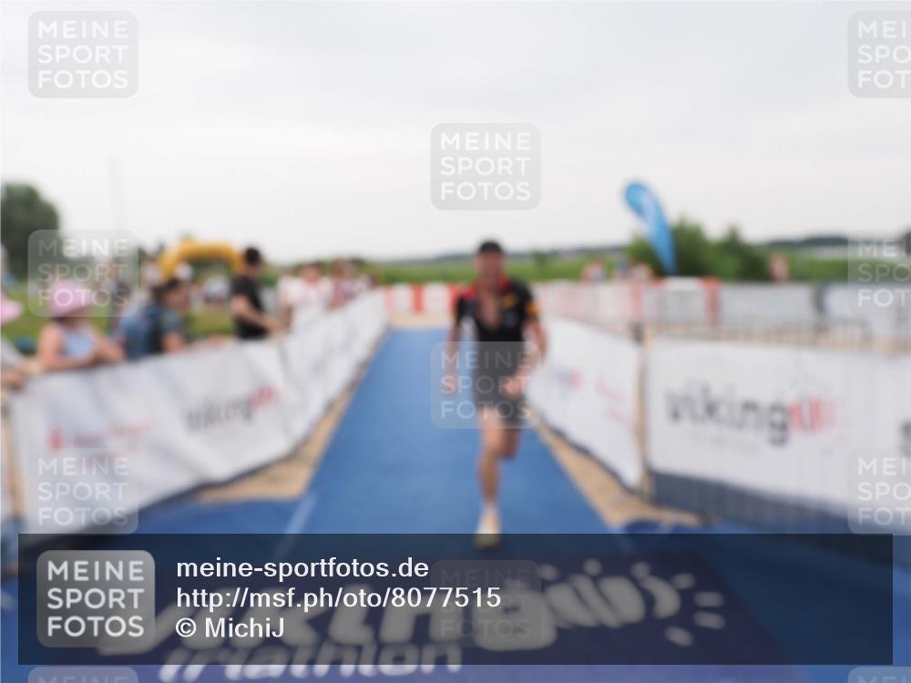 22.06.2025 - Viking Triathlon MichiJ http://msf.ph/oto/8077515 22.06.2025 16:02:46 Ziel 102 meine-sportfotos.de