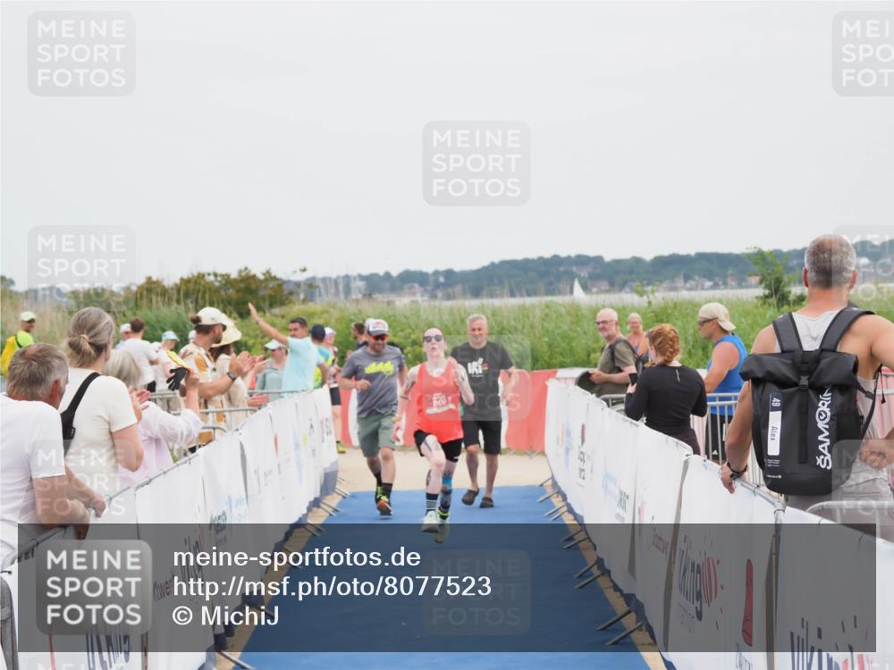 22.06.2025 - Viking Triathlon MichiJ http://msf.ph/oto/8077523 22.06.2025 14:35:59 Ziel 620 meine-sportfotos.de