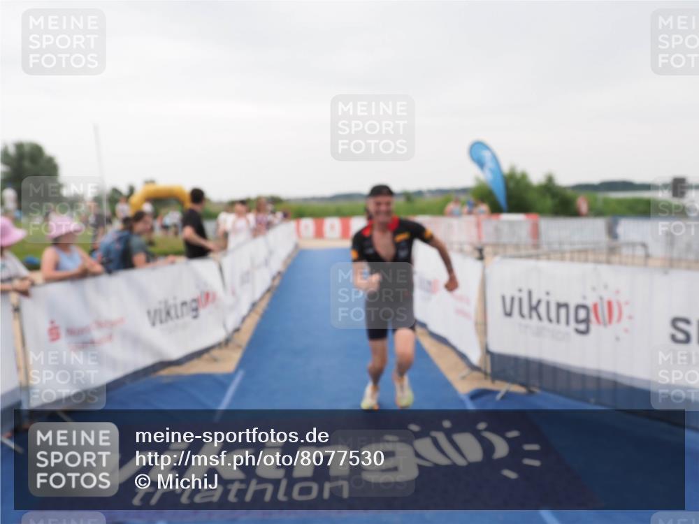 22.06.2025 - Viking Triathlon MichiJ http://msf.ph/oto/8077530 22.06.2025 16:02:46 Ziel 102 meine-sportfotos.de