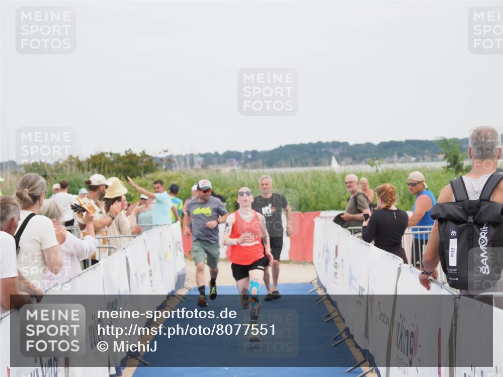 22.06.2025 - Viking Triathlon MichiJ http://msf.ph/oto/8077551 22.06.2025 14:35:59 Ziel 620 meine-sportfotos.de