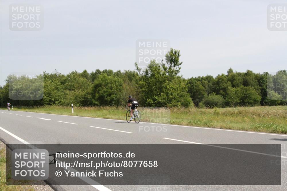 22.06.2025 - Viking Triathlon Yannick Fuchs http://msf.ph/oto/8077658 22.06.2025 12:03:37 Radfahren 285, 503 meine-sportfotos.de