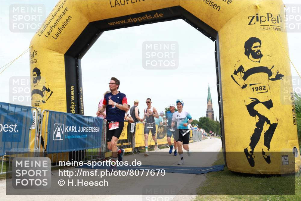 22.06.2025 - Viking Triathlon H.Heesch http://msf.ph/oto/8077679 22.06.2025 14:30:56 Laufen 226, 256, 340, 411, 621 meine-sportfotos.de