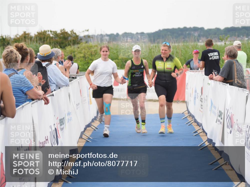 22.06.2025 - Viking Triathlon MichiJ http://msf.ph/oto/8077717 22.06.2025 15:55:05 Ziel 636 meine-sportfotos.de
