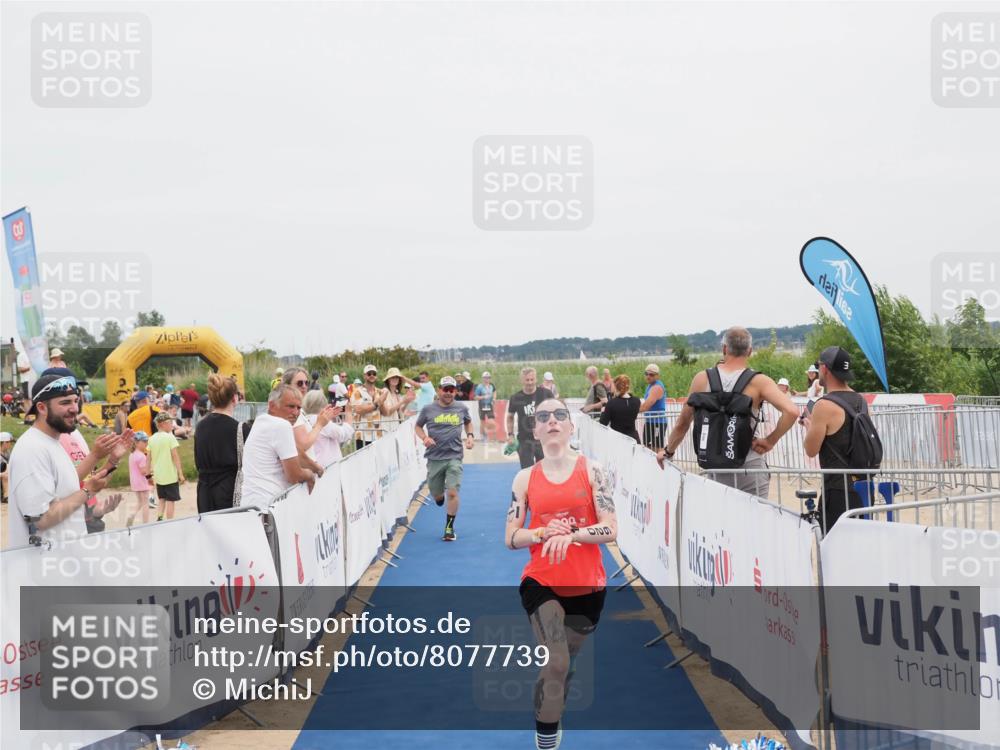 22.06.2025 - Viking Triathlon MichiJ http://msf.ph/oto/8077739 22.06.2025 14:36:01 Ziel 620 meine-sportfotos.de