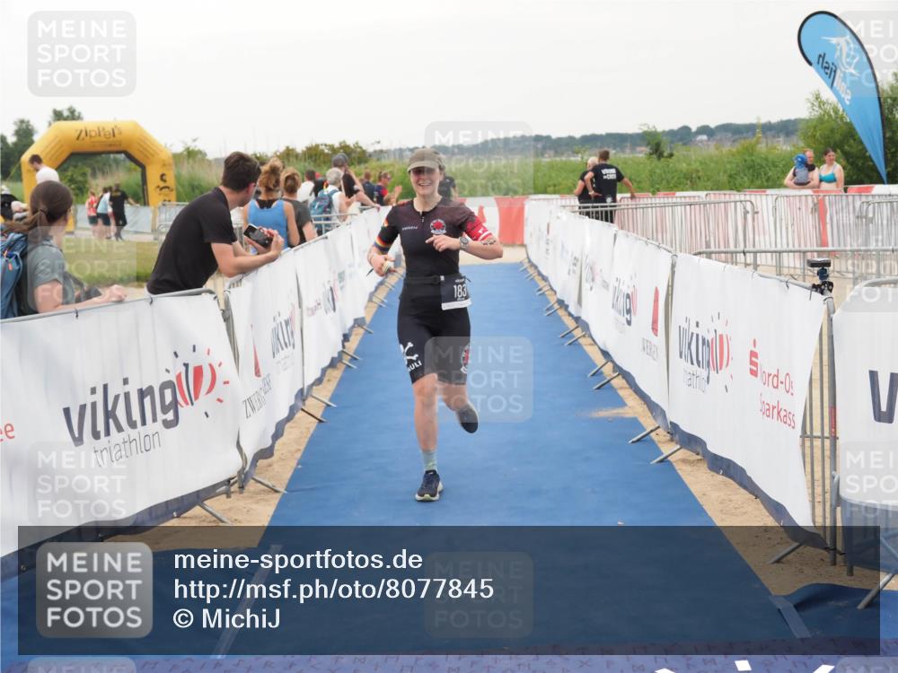 22.06.2025 - Viking Triathlon MichiJ http://msf.ph/oto/8077845 22.06.2025 16:02:57 Ziel 183, 403 meine-sportfotos.de
