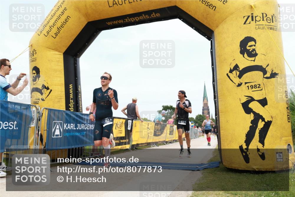 22.06.2025 - Viking Triathlon H.Heesch http://msf.ph/oto/8077873 22.06.2025 14:33:36 Laufen 152, 189, 197, 337, 463 meine-sportfotos.de