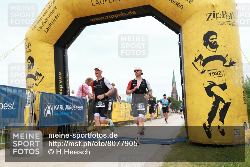 22.06.2025 - Viking Triathlon H.Heesch http://msf.ph/oto/8077905 22.06.2025 14:33:57 Laufen 300, 385, 467 meine-sportfotos.de