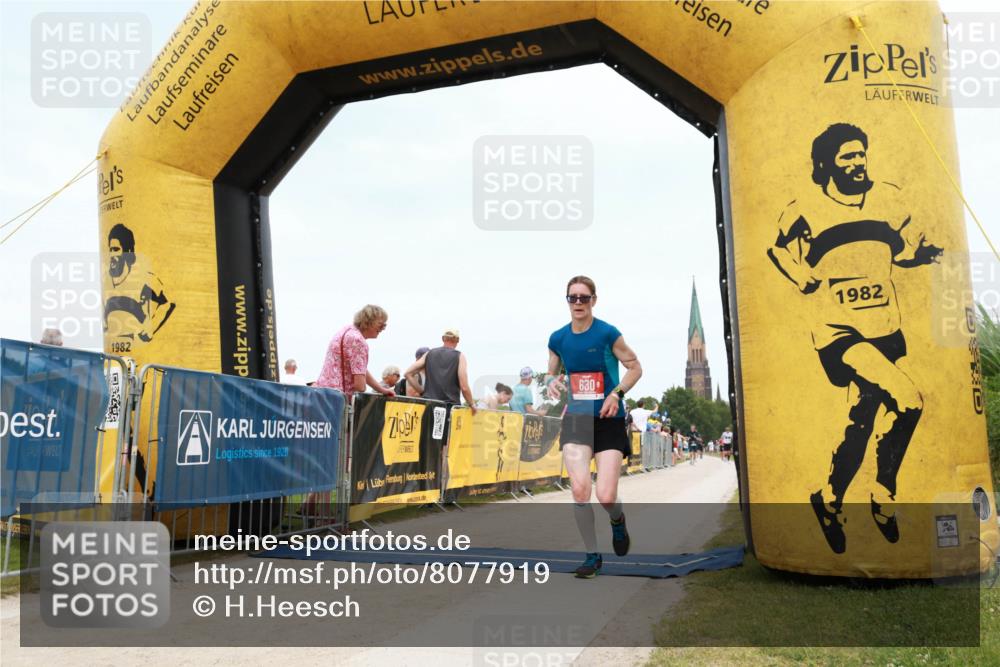 22.06.2025 - Viking Triathlon H.Heesch http://msf.ph/oto/8077919 22.06.2025 14:34:04 Laufen 467, 479, 630 meine-sportfotos.de