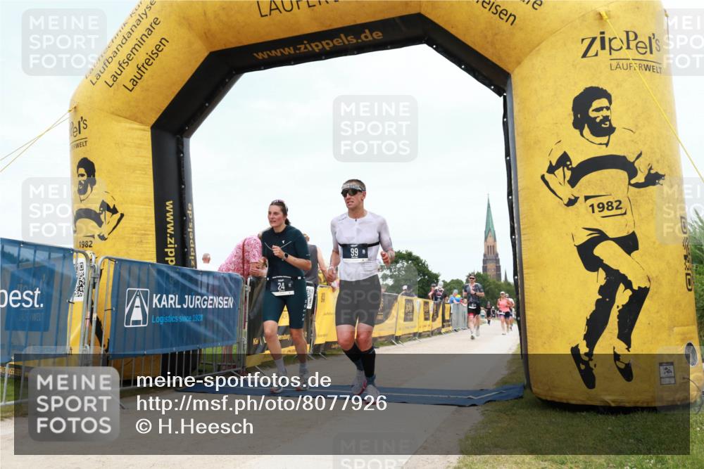 22.06.2025 - Viking Triathlon H.Heesch http://msf.ph/oto/8077926 22.06.2025 14:34:16 Laufen 24, 99 meine-sportfotos.de