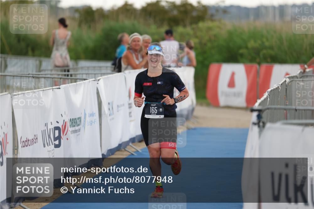 22.06.2025 - Viking Triathlon Yannick Fuchs http://msf.ph/oto/8077948 22.06.2025 16:30:43 Ziel 165 meine-sportfotos.de