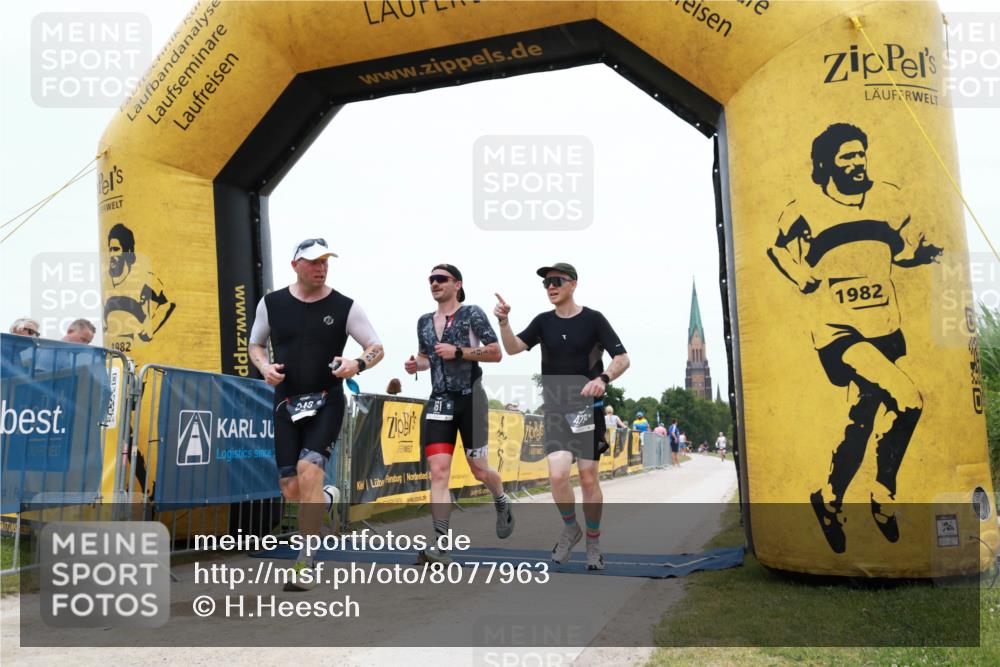 22.06.2025 - Viking Triathlon H.Heesch http://msf.ph/oto/8077963 22.06.2025 15:22:21 Laufen 161, 246, 479 meine-sportfotos.de