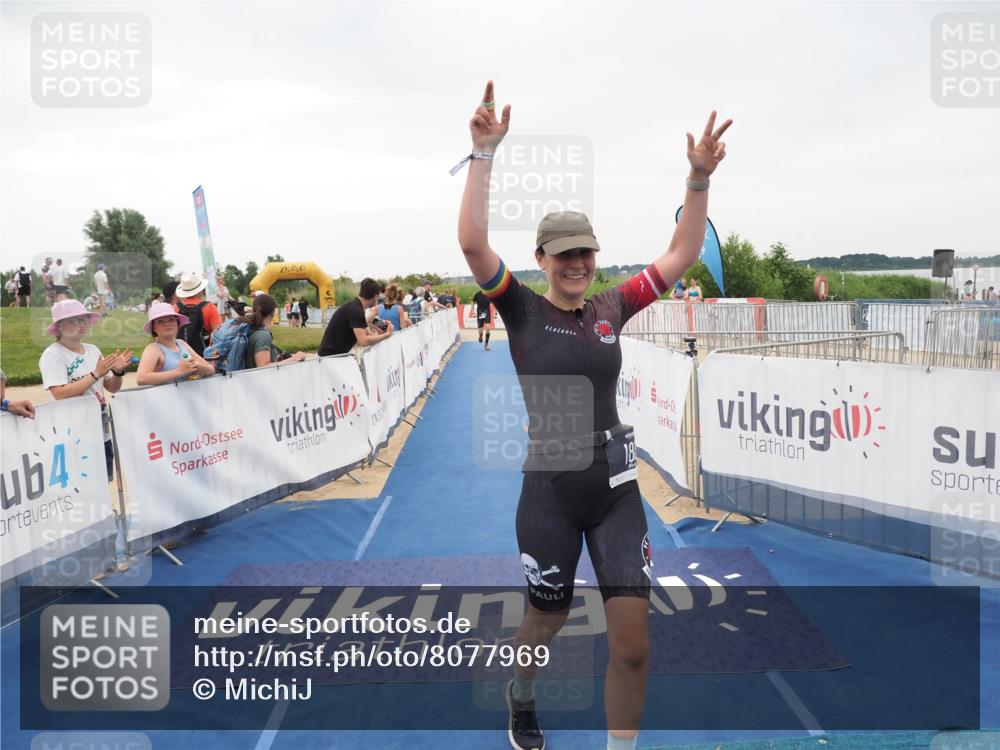 22.06.2025 - Viking Triathlon MichiJ http://msf.ph/oto/8077969 22.06.2025 16:02:58 Ziel 183, 403 meine-sportfotos.de