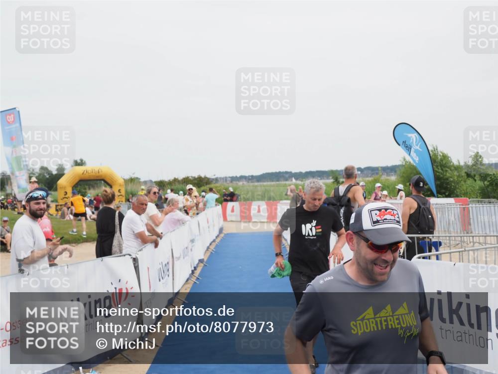22.06.2025 - Viking Triathlon MichiJ http://msf.ph/oto/8077973 22.06.2025 14:36:05 Ziel 620 meine-sportfotos.de
