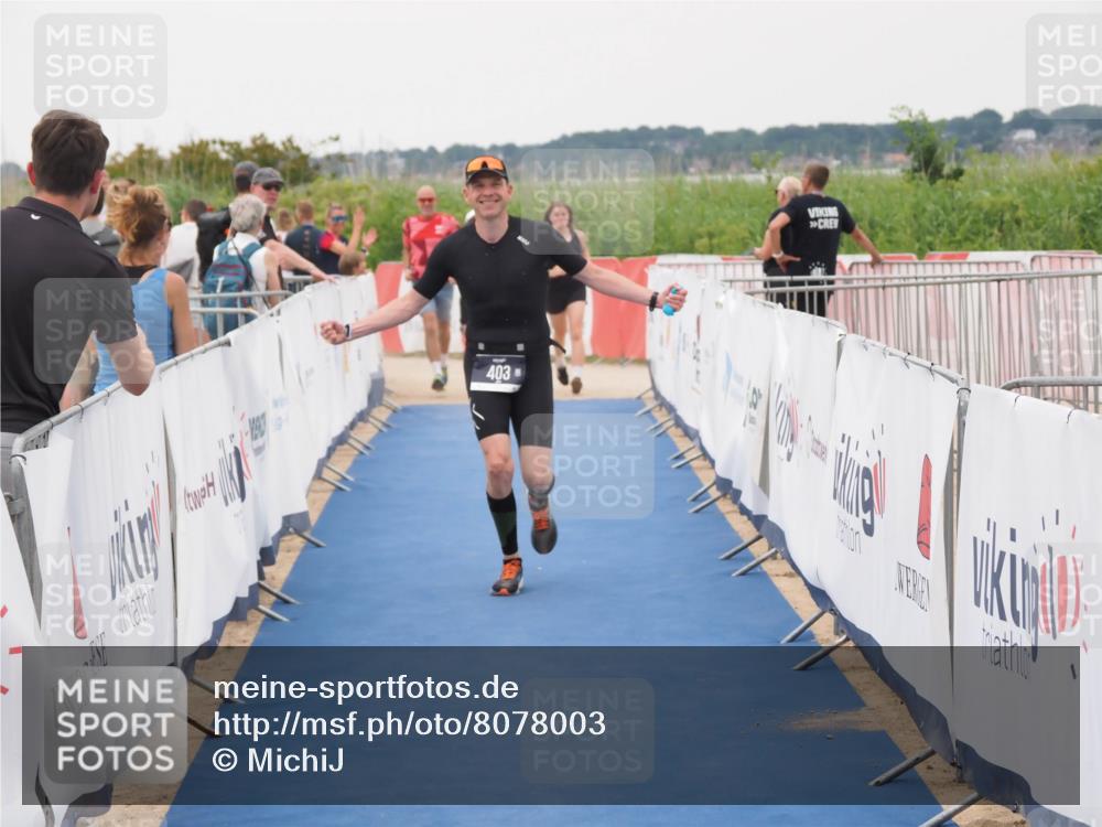22.06.2025 - Viking Triathlon MichiJ http://msf.ph/oto/8078003 22.06.2025 16:03:01 Ziel 183, 403, 650 meine-sportfotos.de