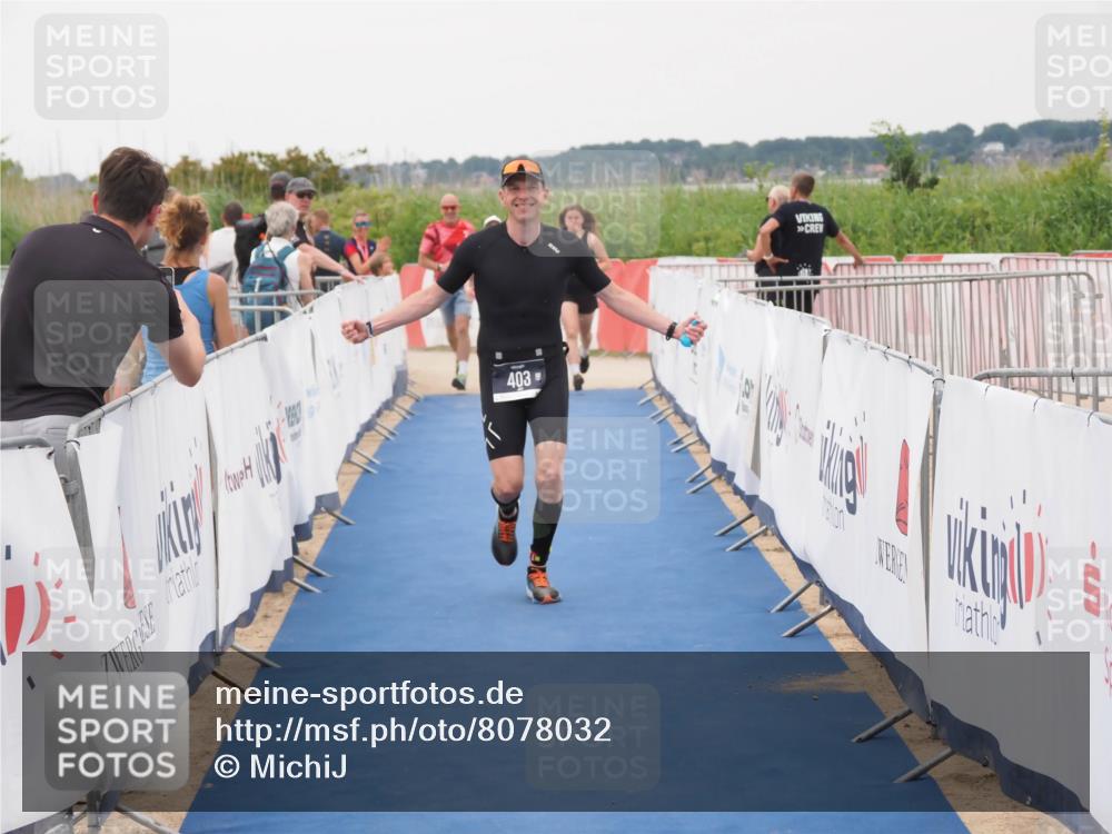 22.06.2025 - Viking Triathlon MichiJ http://msf.ph/oto/8078032 22.06.2025 16:03:01 Ziel 183, 403, 650 meine-sportfotos.de