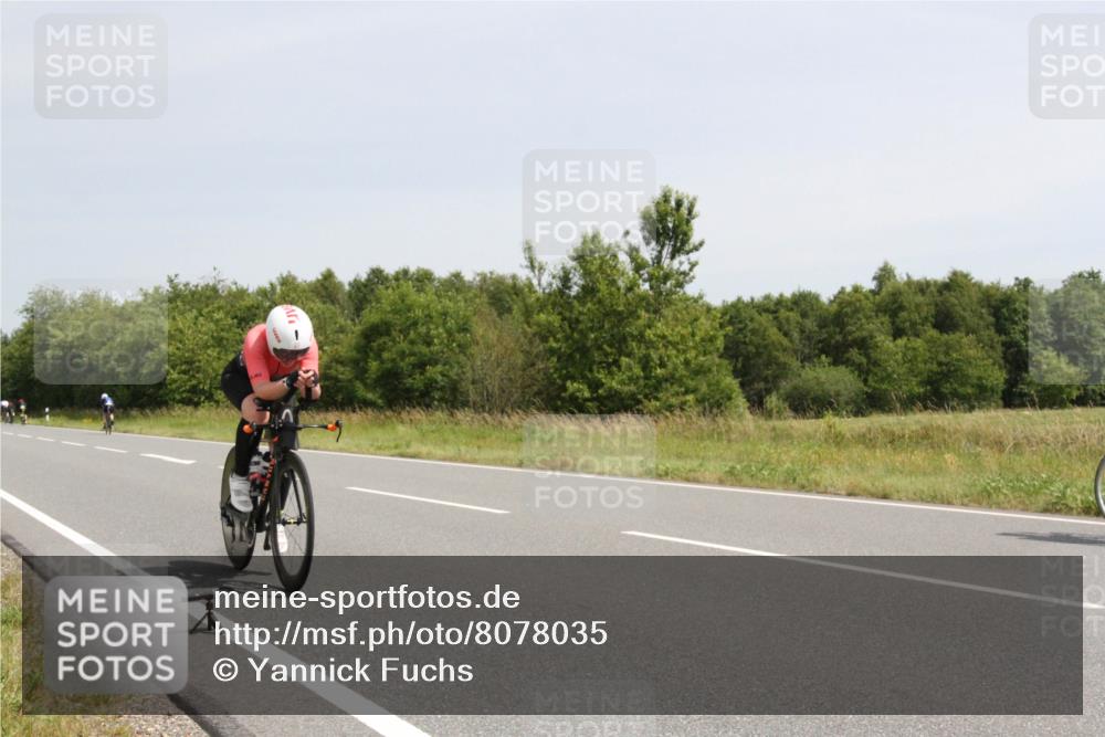 22.06.2025 - Viking Triathlon Yannick Fuchs http://msf.ph/oto/8078035 22.06.2025 12:05:28 Radfahren 308, 612 meine-sportfotos.de