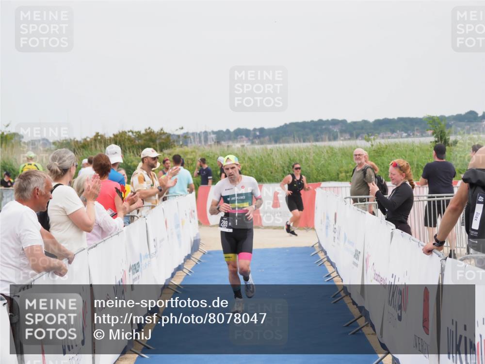 22.06.2025 - Viking Triathlon MichiJ http://msf.ph/oto/8078047 22.06.2025 14:37:04 Ziel 289 meine-sportfotos.de