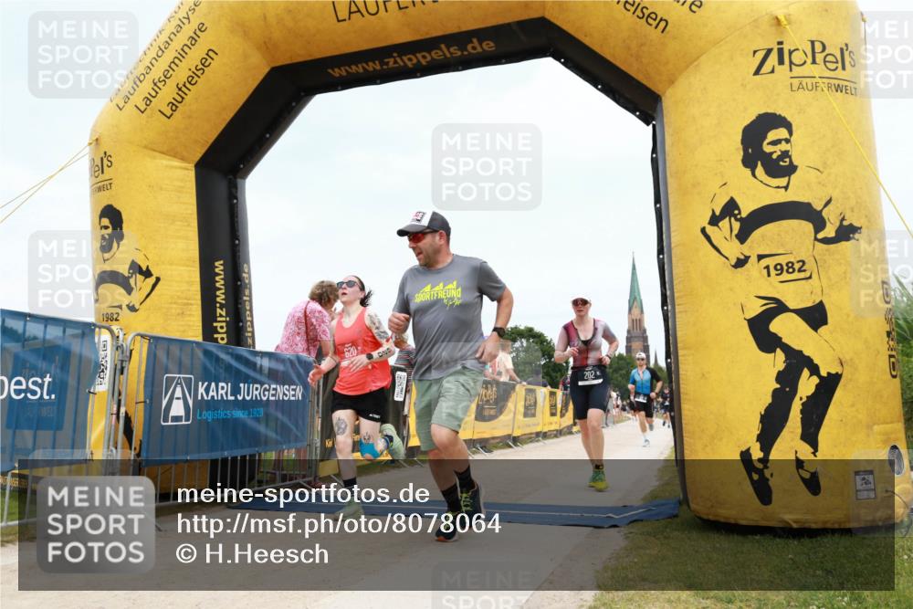 22.06.2025 - Viking Triathlon H.Heesch http://msf.ph/oto/8078064 22.06.2025 14:35:50 Laufen 202, 620 meine-sportfotos.de