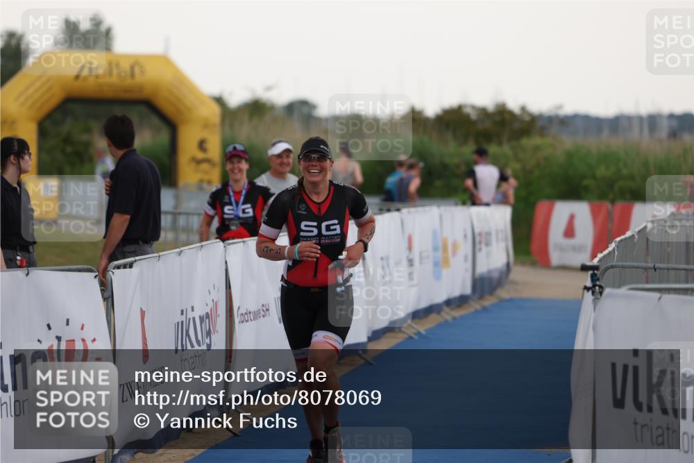 22.06.2025 - Viking Triathlon Yannick Fuchs http://msf.ph/oto/8078069 22.06.2025 16:31:43 Ziel 315 meine-sportfotos.de