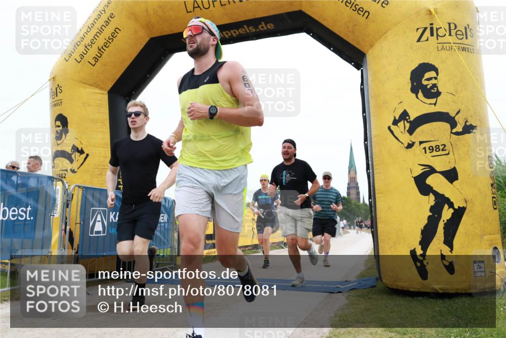 22.06.2025 - Viking Triathlon H.Heesch http://msf.ph/oto/8078081 22.06.2025 15:24:31 Laufen 210, 607 meine-sportfotos.de