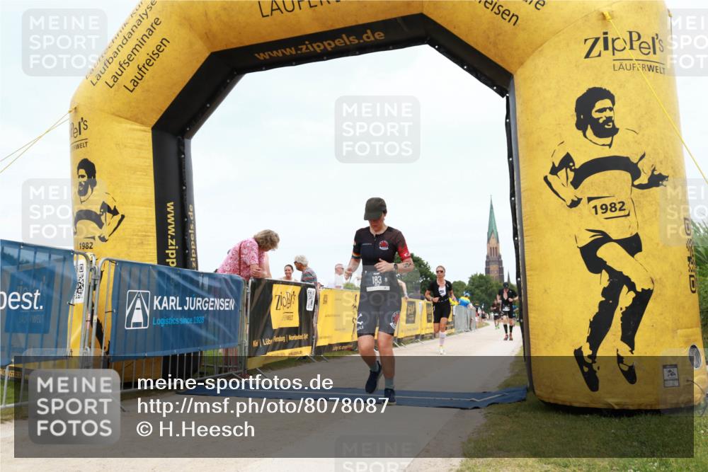 22.06.2025 - Viking Triathlon H.Heesch http://msf.ph/oto/8078087 22.06.2025 14:36:00 Laufen 60, 121, 183 meine-sportfotos.de