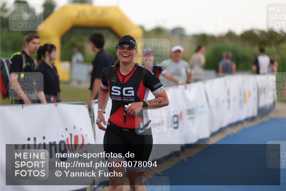 22.06.2025 - Viking Triathlon Yannick Fuchs http://msf.ph/oto/8078094 22.06.2025 16:31:44 Ziel 315 meine-sportfotos.de
