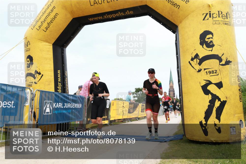 22.06.2025 - Viking Triathlon H.Heesch http://msf.ph/oto/8078139 22.06.2025 14:37:02 Laufen 37, 235, 379, 623, 643 meine-sportfotos.de