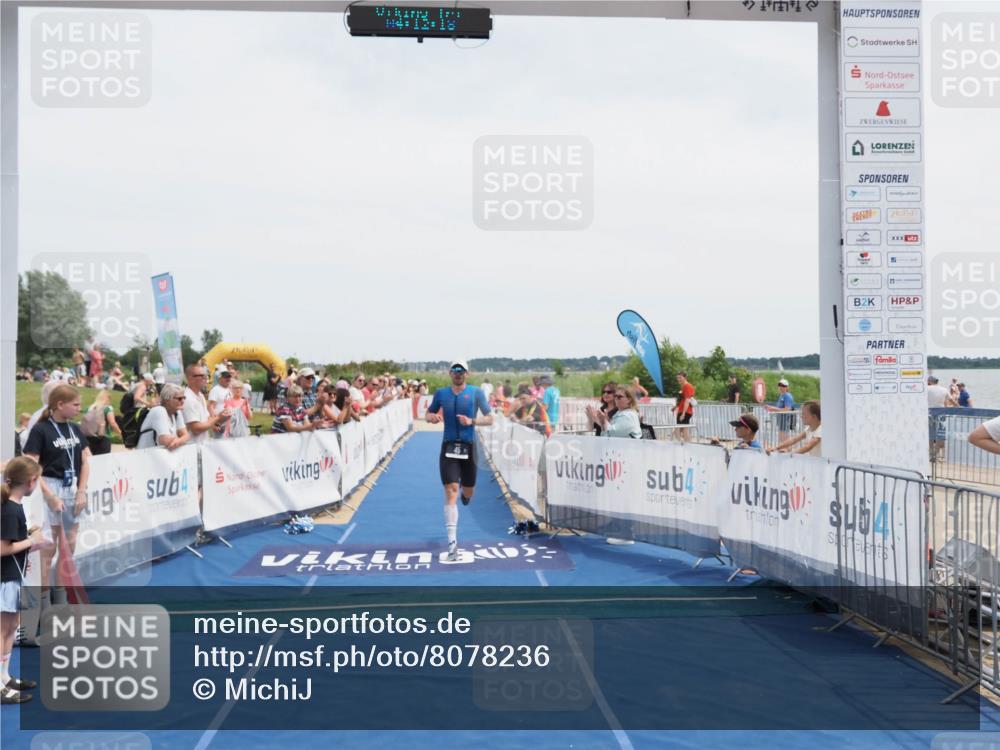 22.06.2025 - Viking Triathlon MichiJ http://msf.ph/oto/8078236 22.06.2025 14:12:29 Ziel 45 meine-sportfotos.de