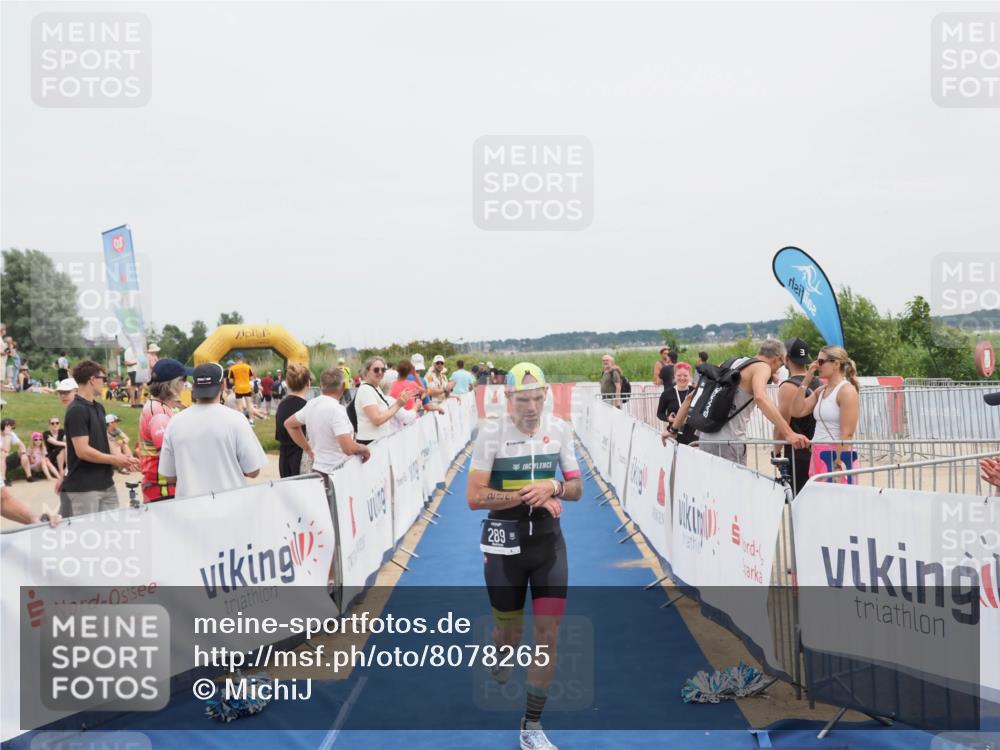 22.06.2025 - Viking Triathlon MichiJ http://msf.ph/oto/8078265 22.06.2025 14:37:07 Ziel 289 meine-sportfotos.de