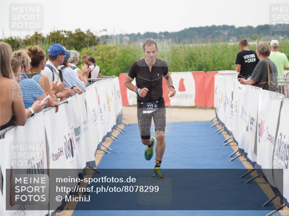 22.06.2025 - Viking Triathlon MichiJ http://msf.ph/oto/8078299 22.06.2025 15:55:45 Ziel 222 meine-sportfotos.de