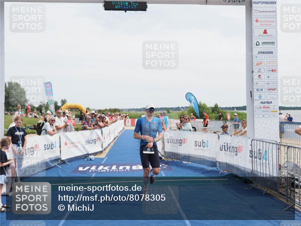 22.06.2025 - Viking Triathlon MichiJ http://msf.ph/oto/8078305 22.06.2025 14:12:29 Ziel 45 meine-sportfotos.de