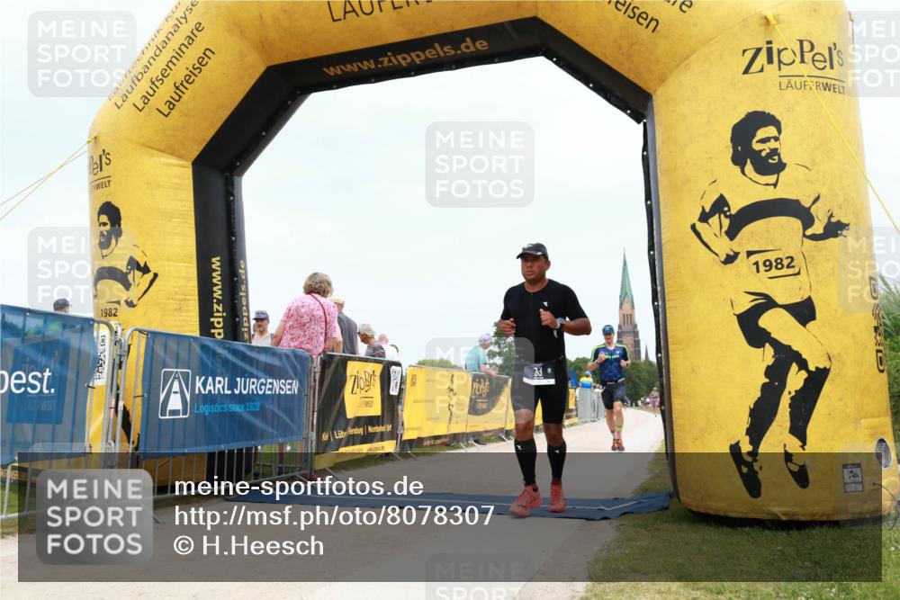 22.06.2025 - Viking Triathlon H.Heesch http://msf.ph/oto/8078307 22.06.2025 14:38:59 Laufen 5, 41, 83 meine-sportfotos.de