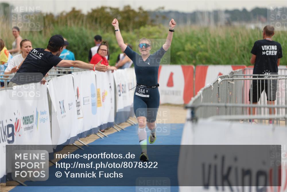 22.06.2025 - Viking Triathlon Yannick Fuchs http://msf.ph/oto/8078322 22.06.2025 16:36:20 Ziel 244 meine-sportfotos.de