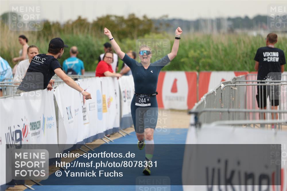 22.06.2025 - Viking Triathlon Yannick Fuchs http://msf.ph/oto/8078331 22.06.2025 16:36:20 Ziel 244 meine-sportfotos.de